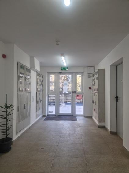 Spatiu comercial/birouri - Sos. Oltenitei  - 195 mp -bloc nou - centrala termica - 10