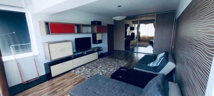 Apartament cu 2 camere semidecomandat, mobilat în Lujerului