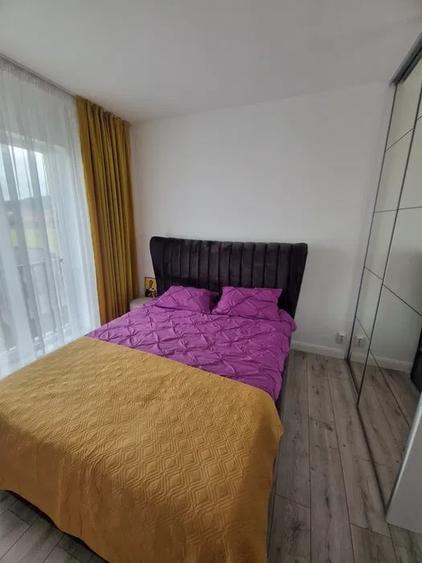 Apartament cu 3 camere  de 55mp plus balcon 6mp , zona : Floresti Tineretului - 5