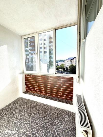 Garsoniera 30 mp etaj 3 zona Tudor Vladimirescu mobilata pre? 200 Euro - 5