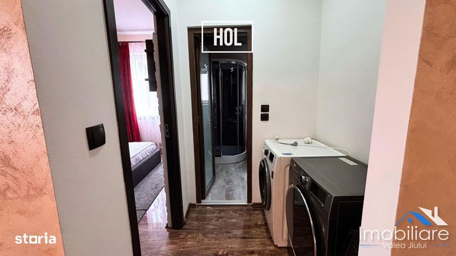 Apartament 2 camere Petro?ani | Vis-a-vis de Brasserie - 1