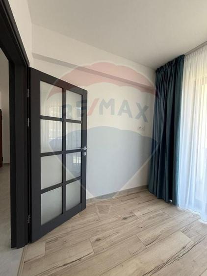 Apartament cu 3 camere de vanzare - bloc nou BURDUJENI - 5