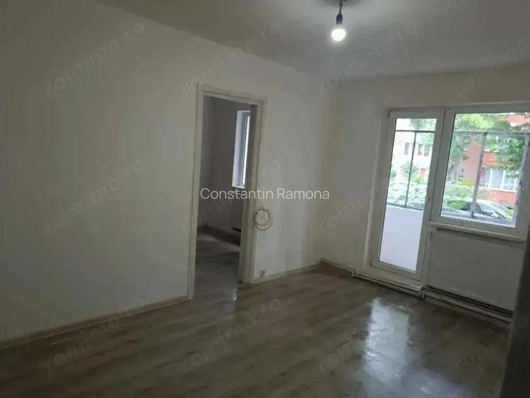 Dambu Pietros - Vanzare apartament 2 camere - Str. Petru Dobra