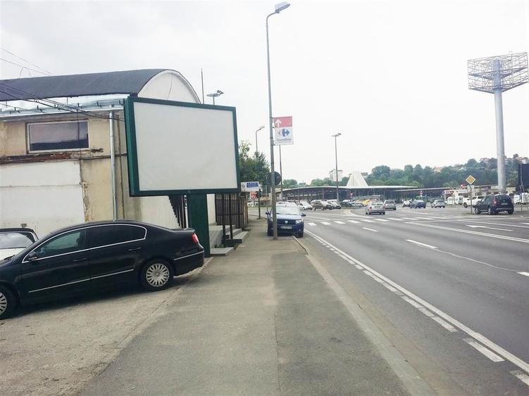 Spatiu: comercial, showroom, productie de inchiriat in Bartolomeu - 9