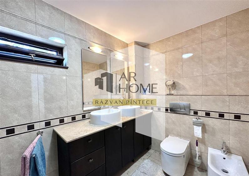 Proprietate impresionanta cu piscina interioara, zona centra - 7