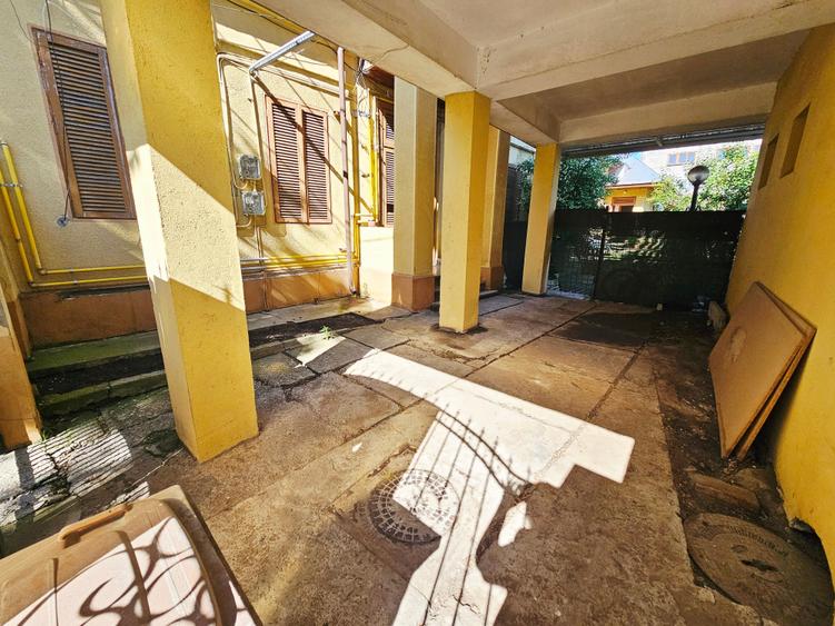 Vanzare proprietate mixtă – Casă + spațiu birou, Ultracentral - 2