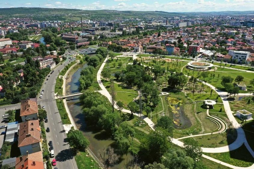 Chirie Apartment 3 camere, view Parcul Feroviarilor, garaj subteran - 4