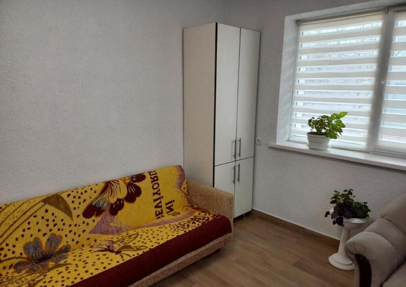 De vanzare garsoniera in zona Tractorul - 2