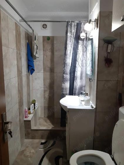 Ofer pentru inchiriere garsoniera in Ploiesti, zona 9 Mai, str Mara?e?ti - 5