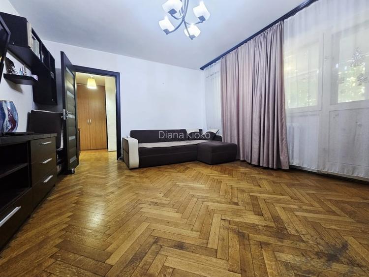 3 camere renovat 2 balcoane et 1 Șoseaua Colentina Comision zero