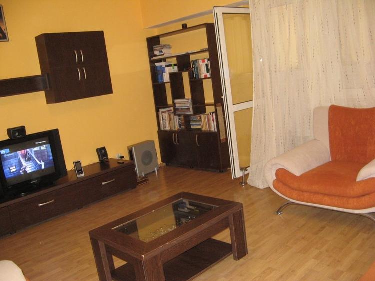 Garsoniera de vanzare - zona Stadion / Primaverii - 2