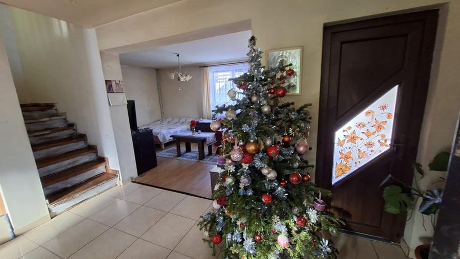 De vanzare casa singur in curte, 3 camere, Sg. Mures, Zona Nordului - 2