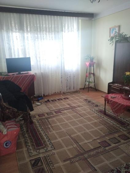 Vând apartament 2 camere - 4