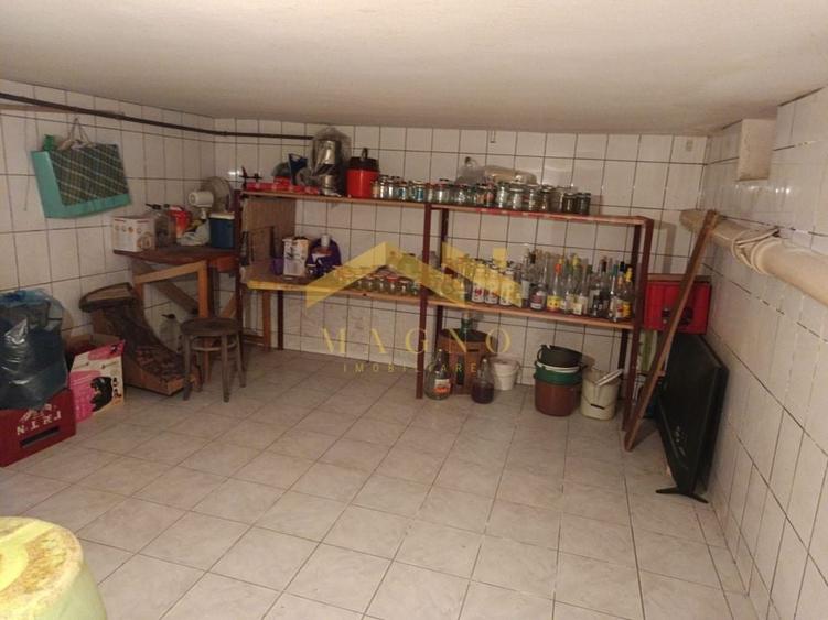 Casa de vanzare in Vladimirescu in zona primariei. - 8