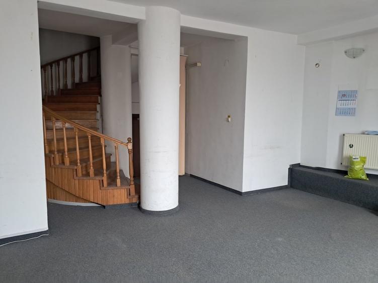 Birou 45 mp parter inalt pozitionat in zona complex Diana cartier Gheorgheni - 7