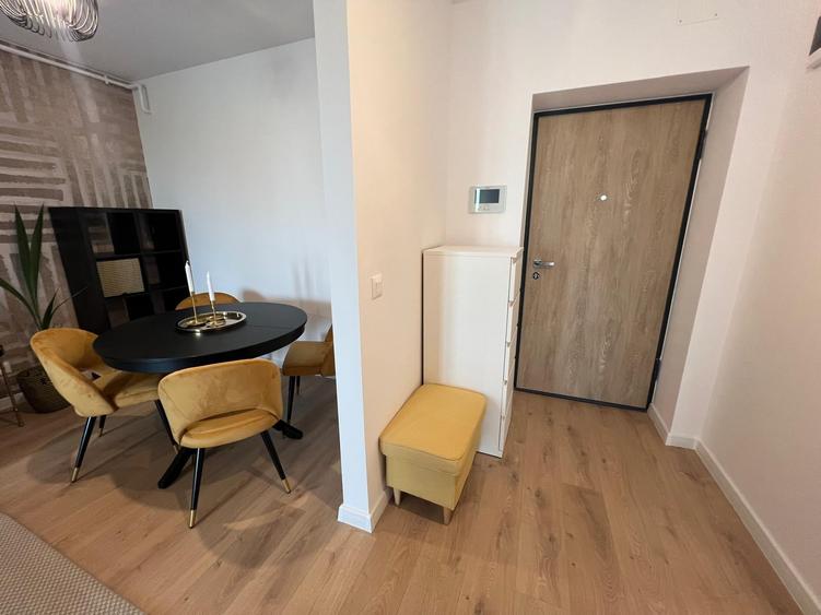 Apartament cu 2 camere decomandat, mobilat în Theodor Pallady