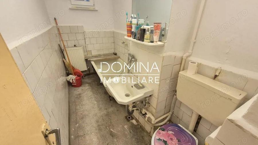 Vanzare apartament 2 camere, situat in Targu Jiu, strada Olari - 7