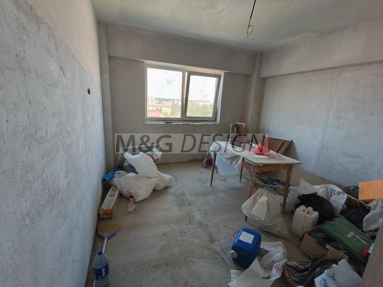 Apartament cu 4 camere decomandat în Dorobanților