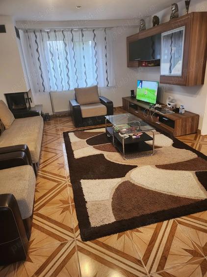 Se vinde casa in Scorteni Mislea langa biserica Sf Ghiorghe - 2