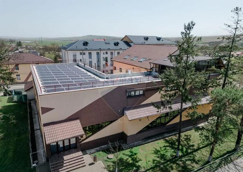 Spa?iu comercial de 1,460mp in zona Central - 7