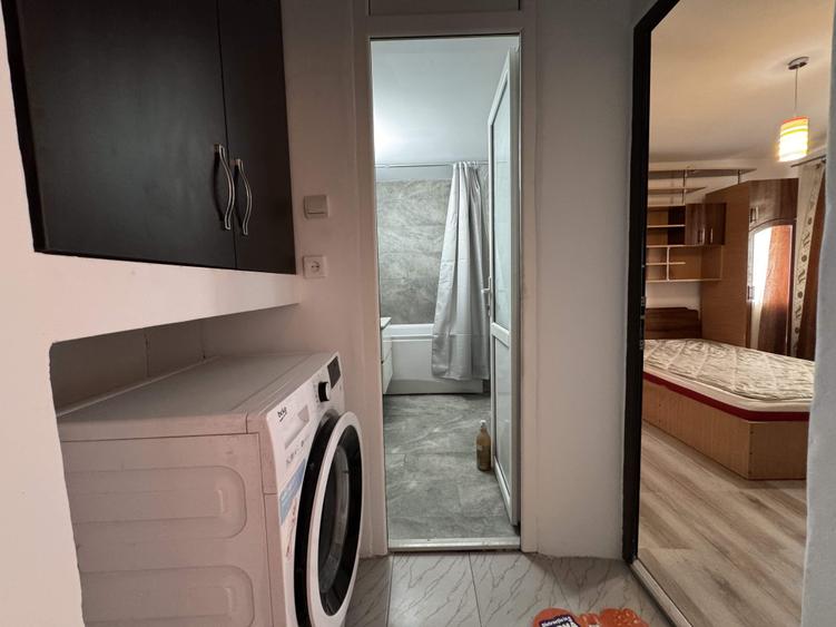 3 cam, decomandat, 2 bai, etaj 3, mobilat+utilat, Cuza Voda - 17