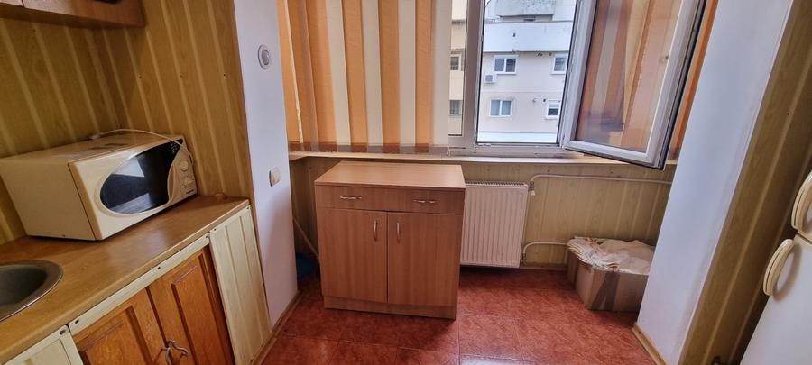 Zona Nord 2 camere decomandat spatios - 2