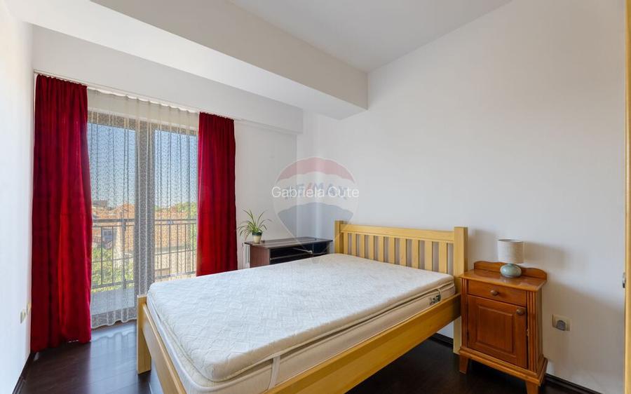 Apartament 3 camere de inchiriat Parneava