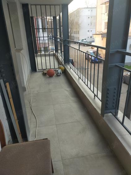 De inchiriat apartament 2 camere - 4