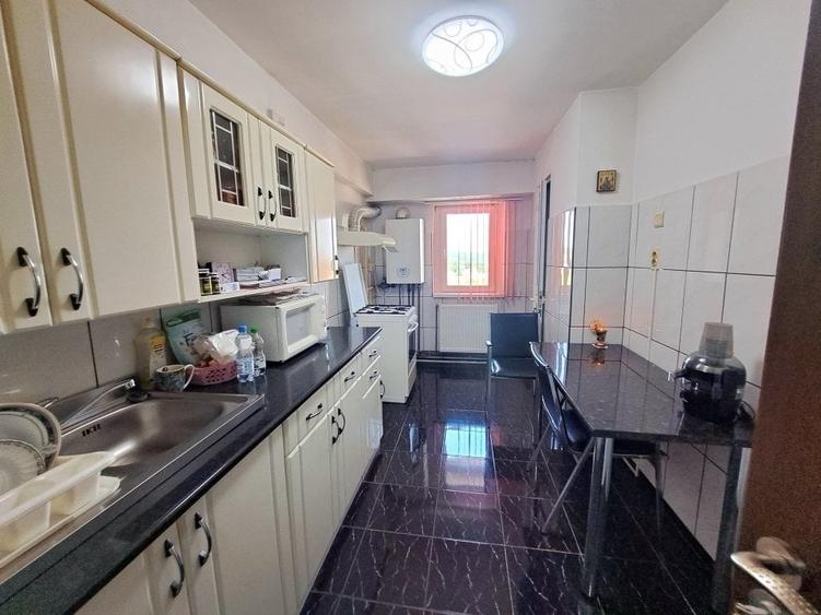 Calea Bucuresti, Targoviste, vanzare apartament 4 camere - 10