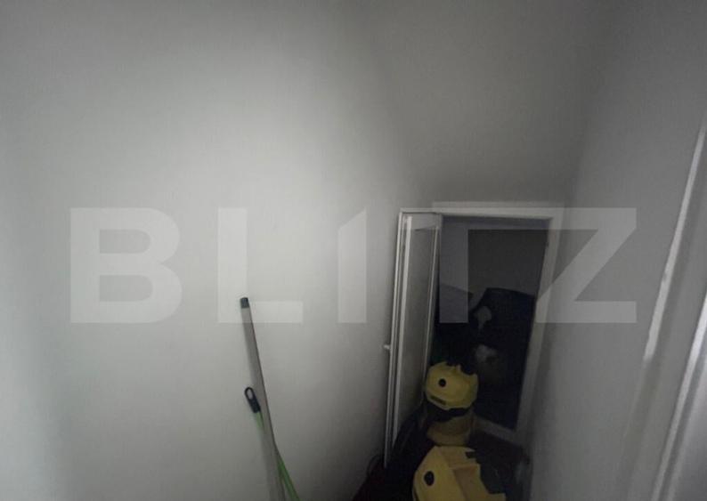 Spatiu comercial, 100 mp, vitrina, zona Centrala - 1