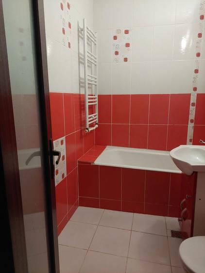 Apartament 3 camere decomandat, Etaj 2 Zona Orizont (Stirbei Voda) - 3