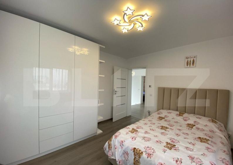 Casa de vanzare, 5 camere, 170 mp, mobilata la cheie, zona D - 10