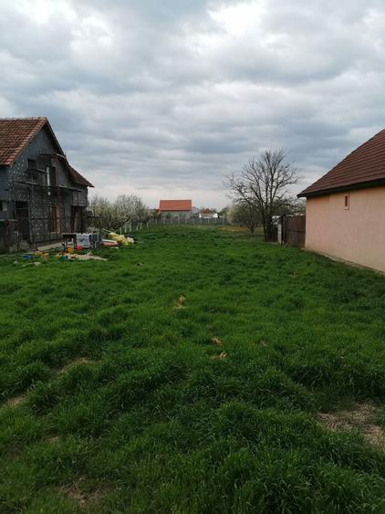 Vand teren intravilan - 1