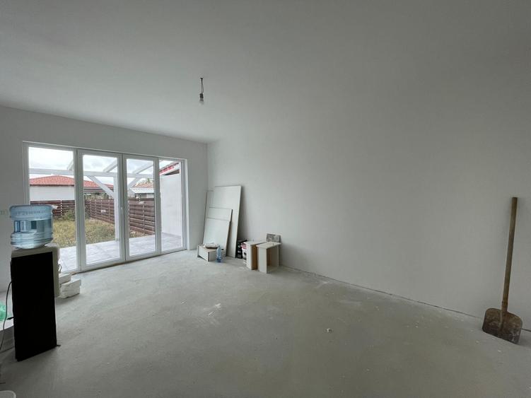 Duplex cu 4 camere ST 365MP -158.800€ în Moșnița Nouă - 3