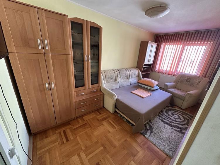 Apartament luminos si spatios in Sinaia, ideal pentru familie 3 camere - 3