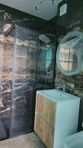 Apartament 2 camere Private Lake Mamaia - frontal pe lac - 8