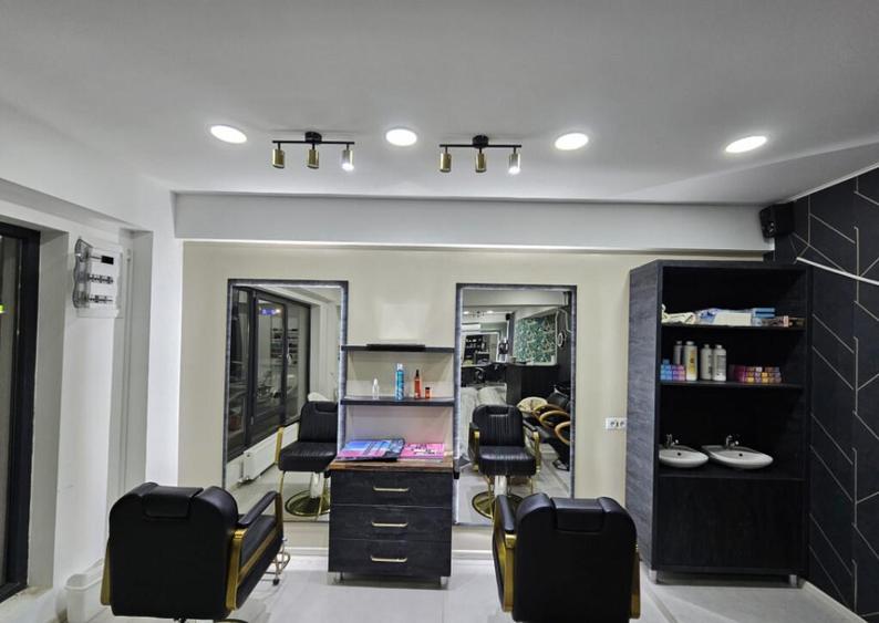 Spatiu comercial, 102 mp, salon de infrumusetare complet ech - 1