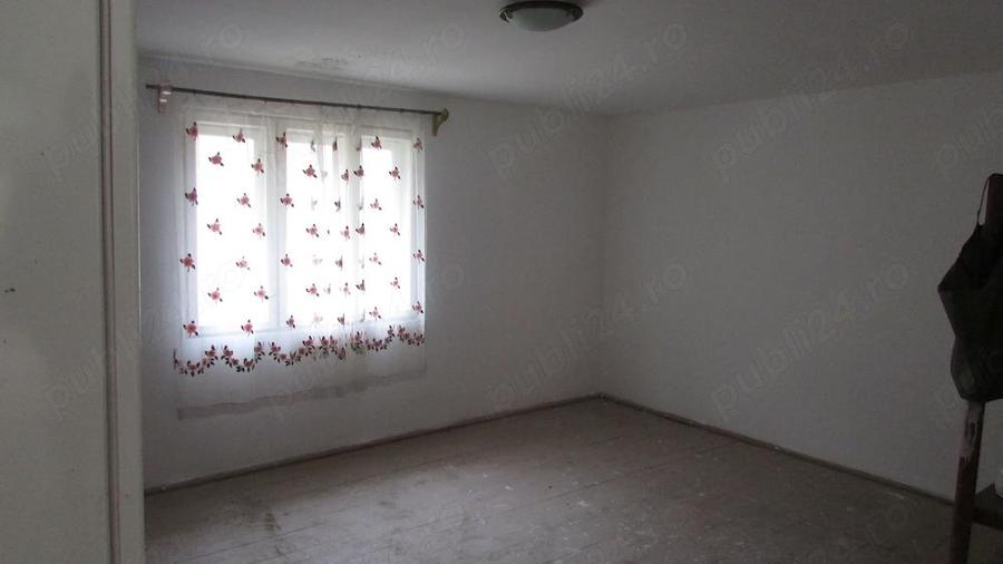 Gospodarie-4 cladiri-teren 2900mp-zona Vetel - 10