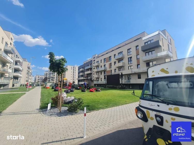 Apartament cu 7 camere în Central