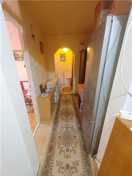 GIROCULUI - 3 CAM - DECOMANDAT  - 2BAI - SPATIOS - BLOC ANVELOPAT - ZONA LINISTI - 11