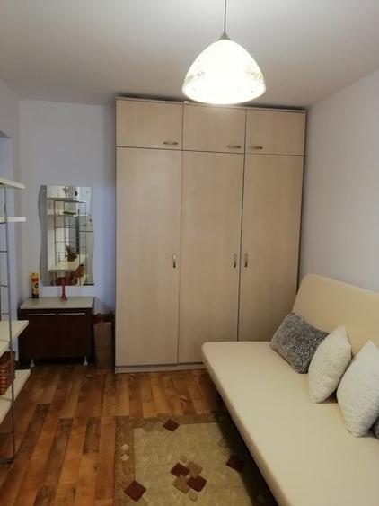 Unirii, Piata Alba Iulia, Moise Nicoara - 6