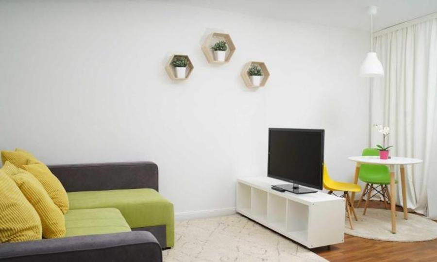 Garsoniera Brancoveanu/ Bloc Mixt - 1