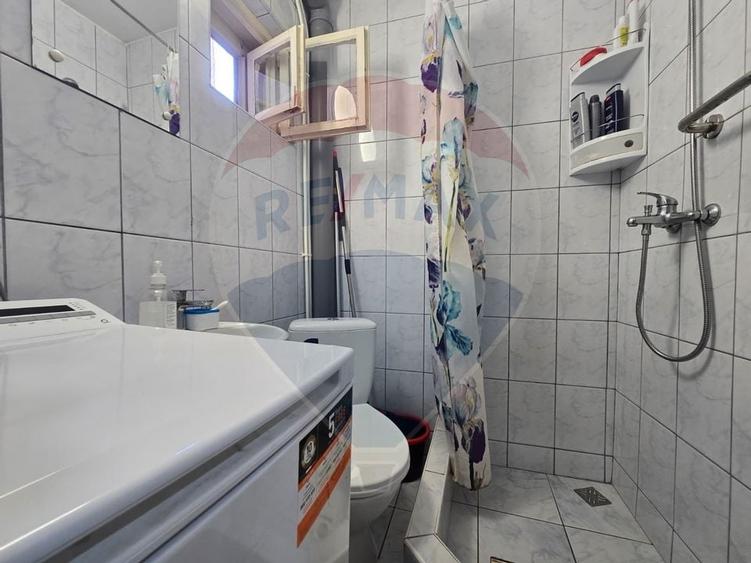 Apartament cu 2 camere de vânzare în zona Parcul Feroviarilor - 4