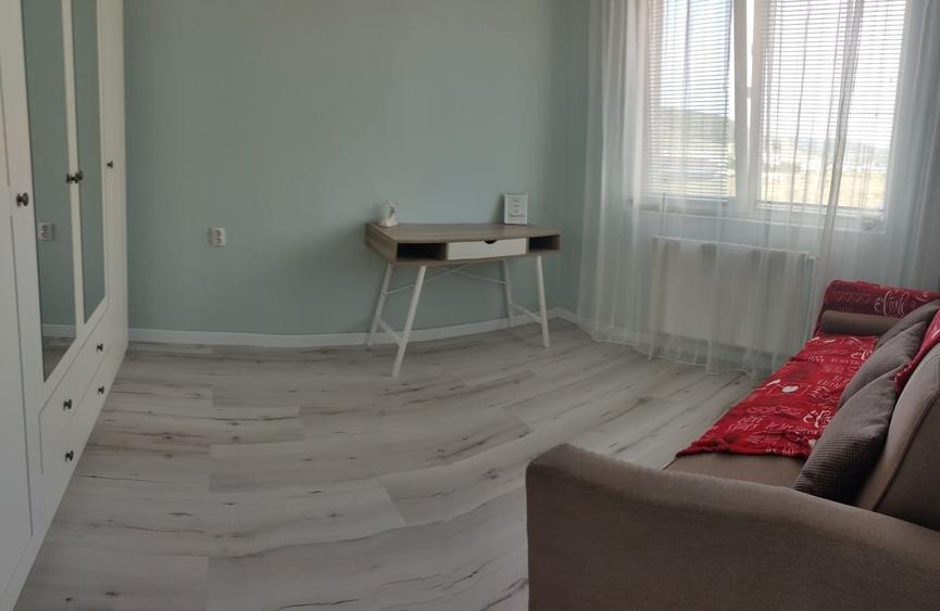 Apartament 3 camere, etaj 2, parcare Floresti - 8