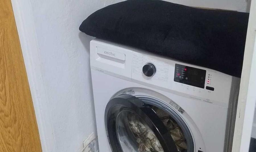 Apartament cu 2 camere semidecomandat în Gorjului