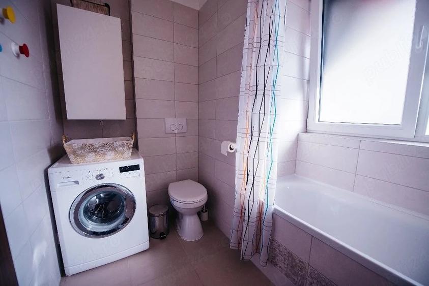 Apartament cu 2 camere decomandat în Aradului