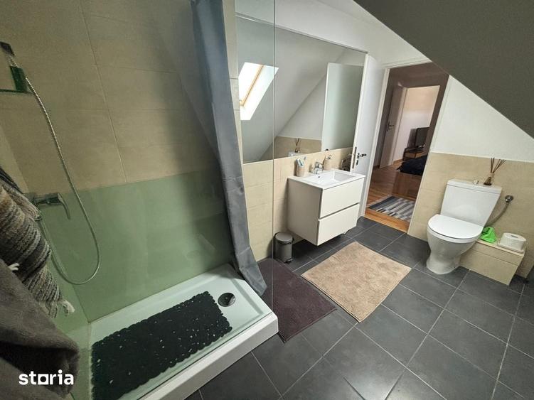 Apartament cu 3 camere în Gherăiești