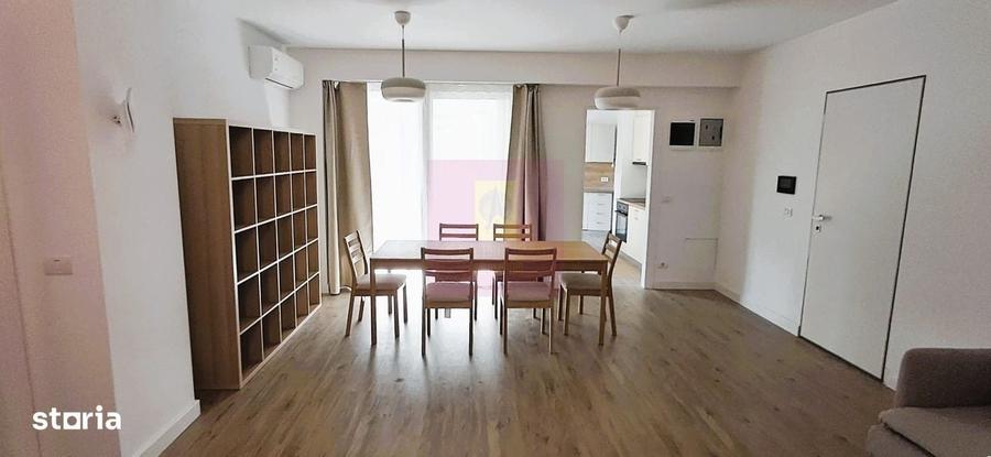 Apartament cu 4 camere decomandat în Ultracentral