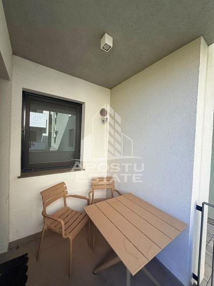 Apartament cu 2 camere nedecomandat, mobilat în Dumbrăvița