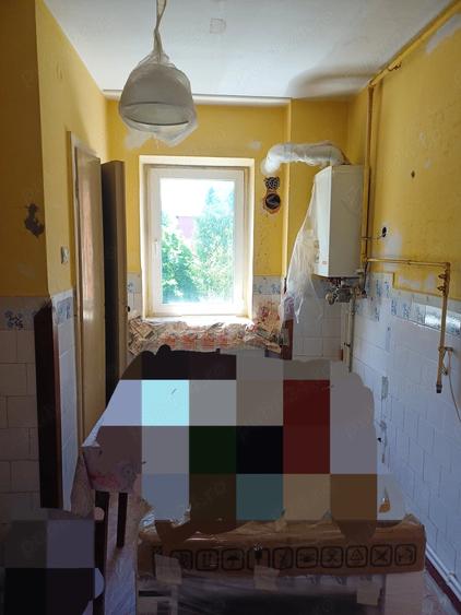 Apartament cu 2 camere decomandat în Baru